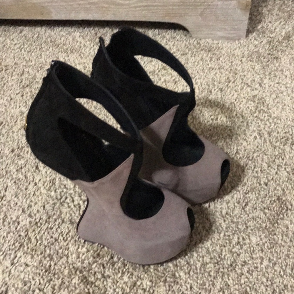 Platform wedge shoes